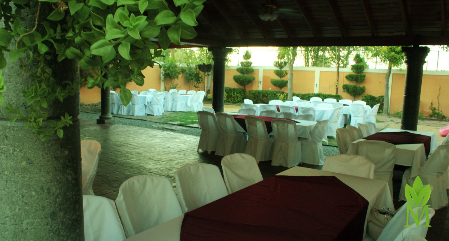 Jardín de Eventos Sociales Mi Familia - Capacidad para 200 personas