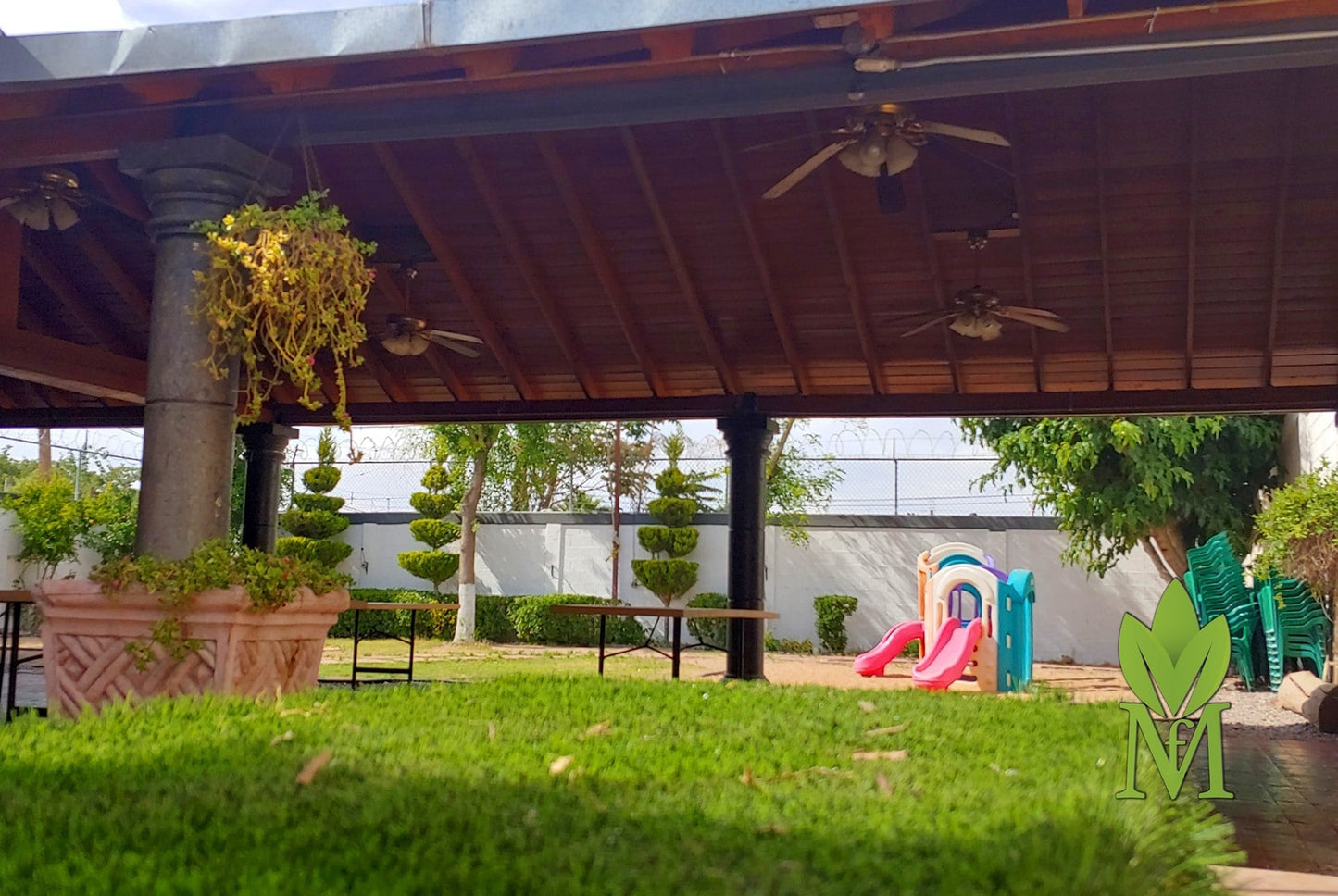 Jardín de Eventos Sociales Mi Familia - Capacidad para 200 personas